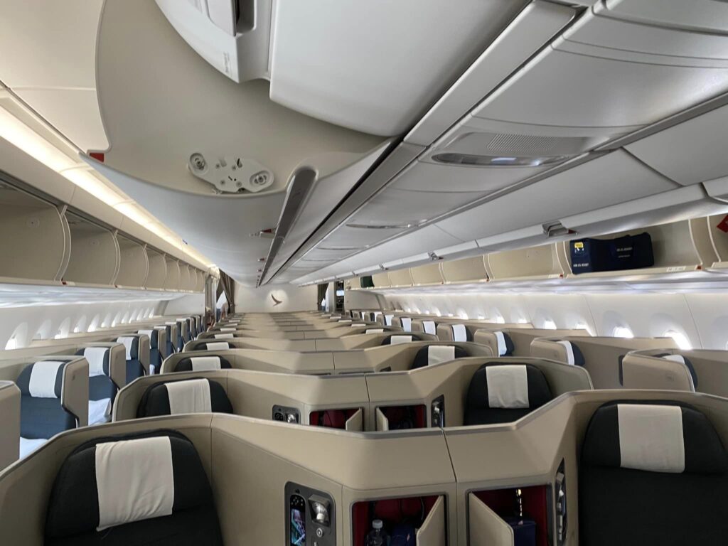 Business Class, Cathay
