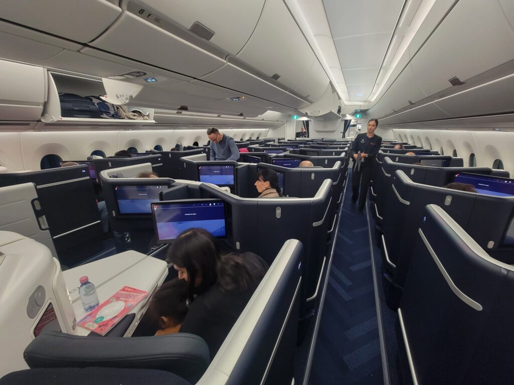 Airbus A350-900 (F-HUVC)